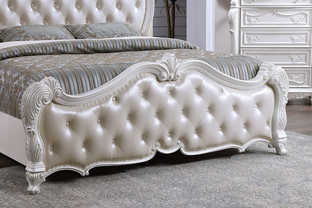 Ventresca Queen Bedroom Set White & Chrome