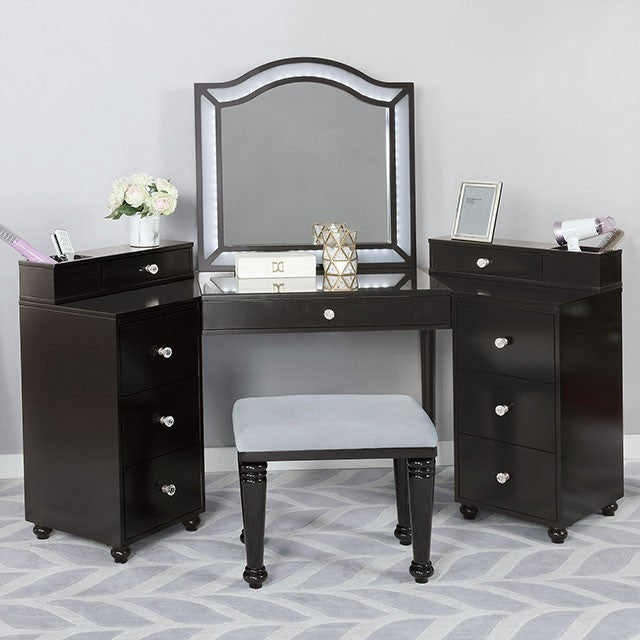 Tracie Collection